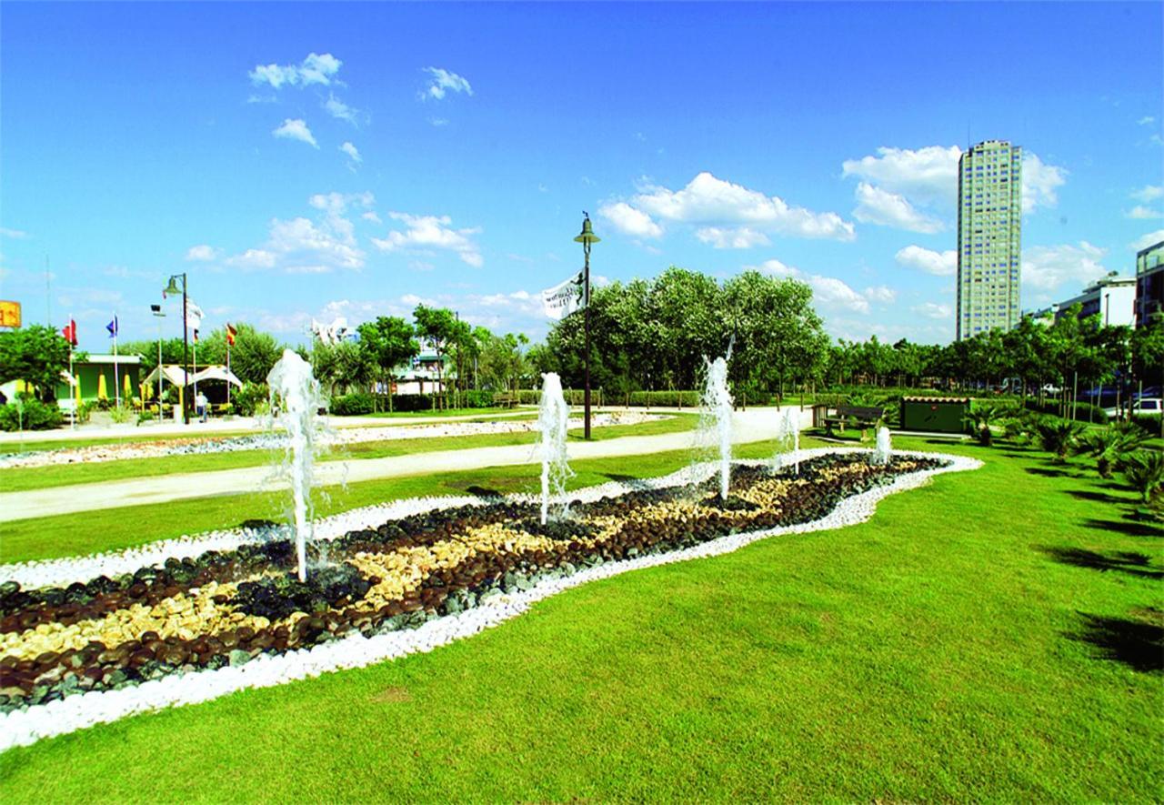 Hotel Villa Rosa 切塞纳蒂科 外观 照片
