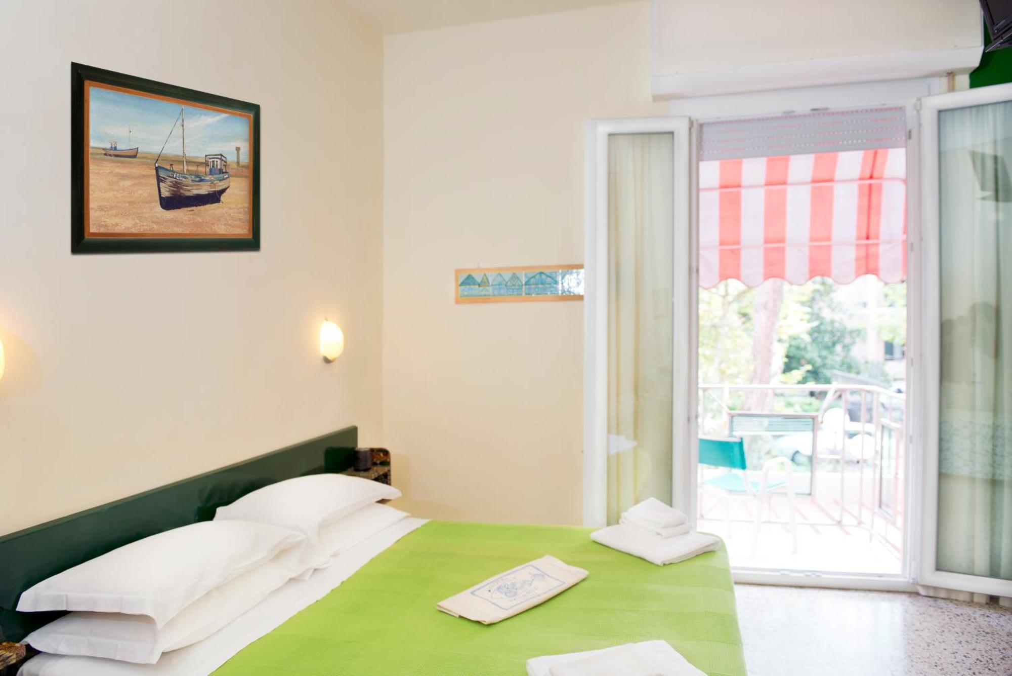 Hotel Villa Rosa 切塞纳蒂科 客房 照片